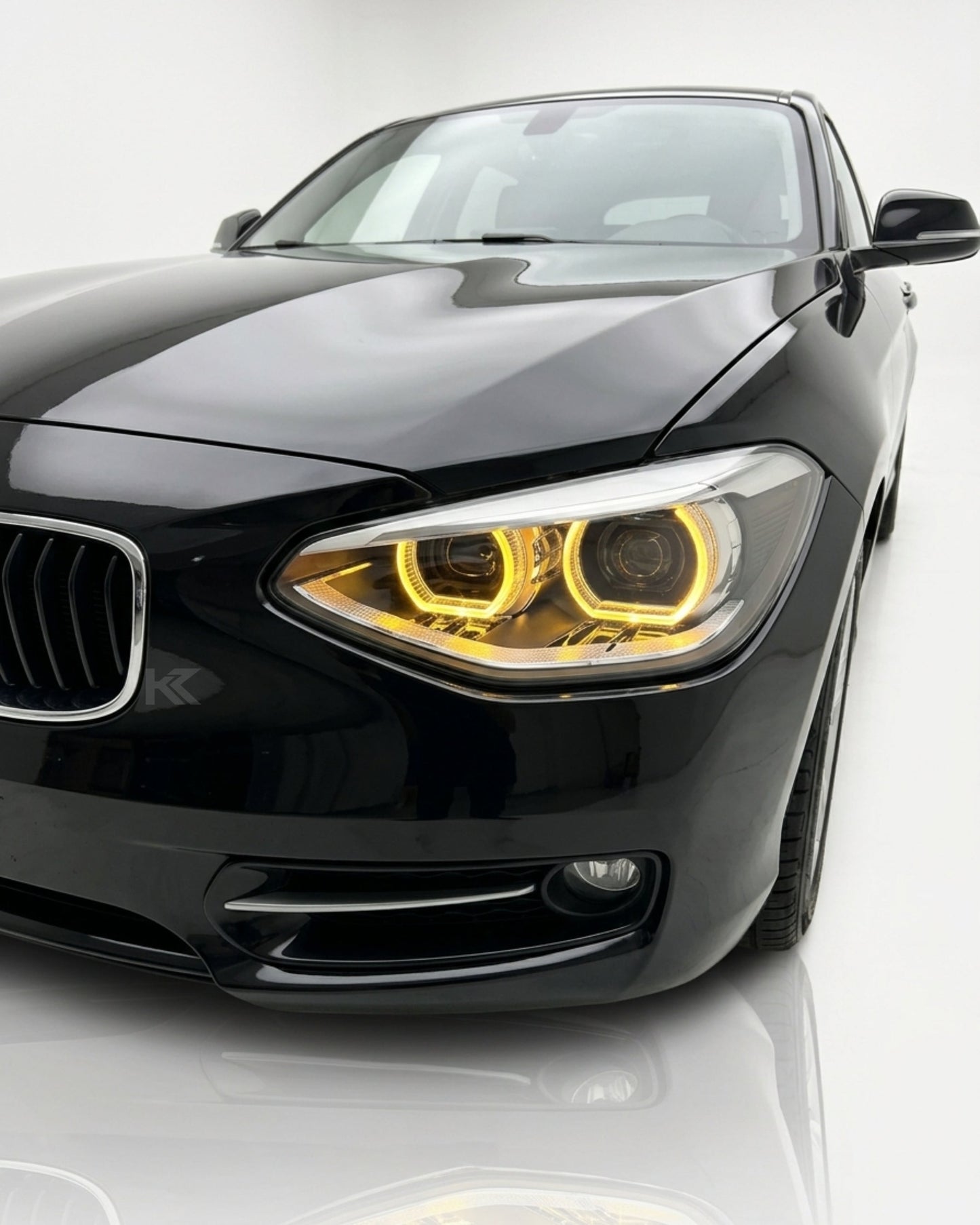 BMW 1 Series F20 / 118i Dual-Color (Yellow / White) LED Headlight Assembly with High / Low Beam 2015 - 2018