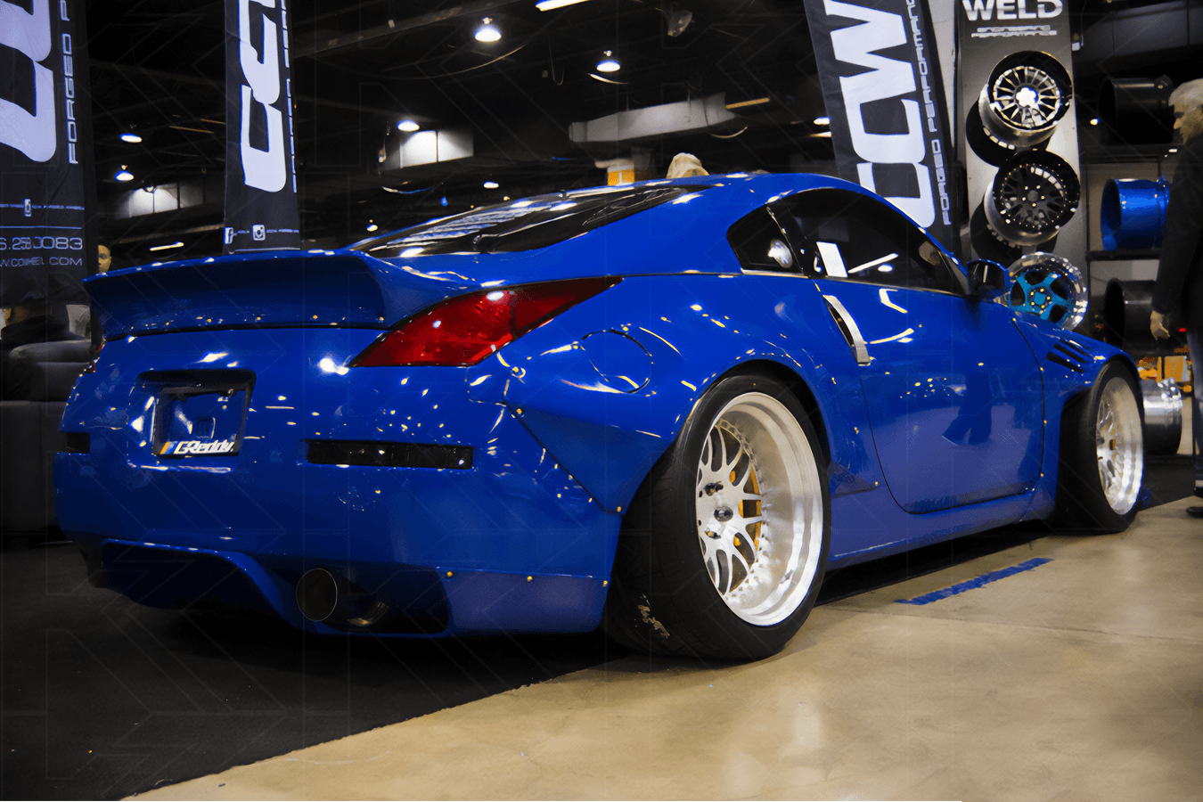Nissan Fairlady 350z Black Rocket Bunny Style Duck Tail Trunk Spoiler (2002 - 2008)