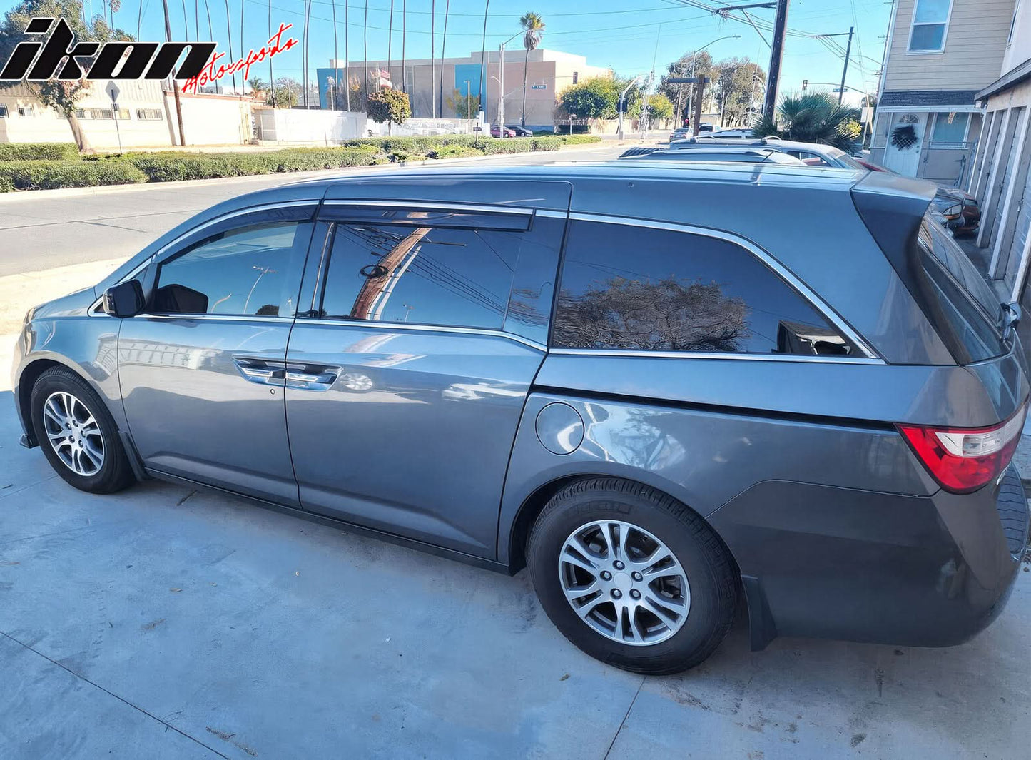 2011-2017 Honda Odyssey Polycarbonate Window Visors W/ Chrome Trim 4PC