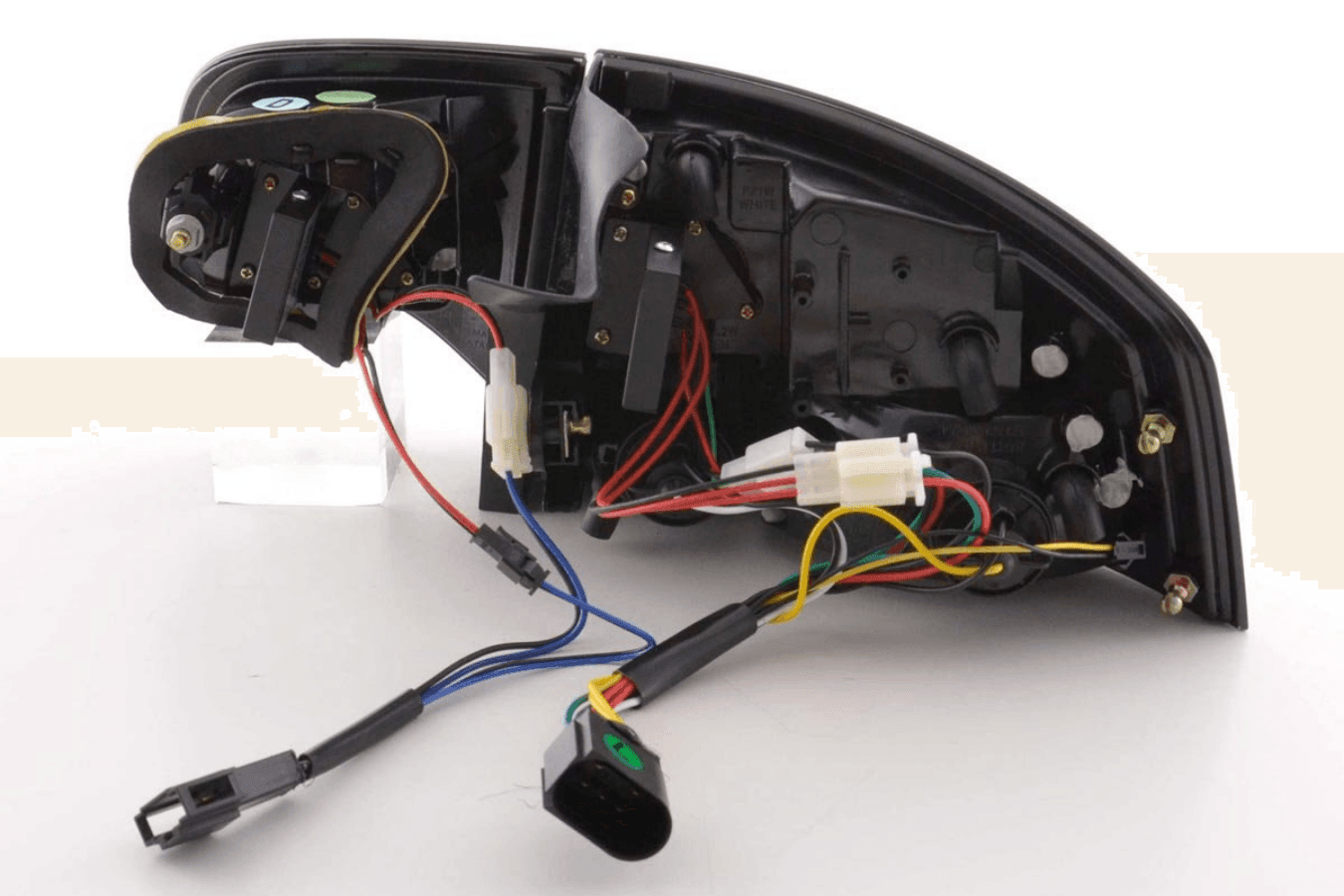 Audi A4 (B7/8E) Sedan Chrome Smoke LED Taillights Set (2004-2007)