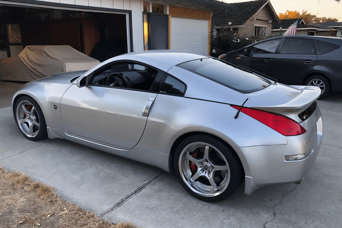 Nissan Fairlady 350z Black Stillen Look Duck Tail Trunk Spoiler (2002 - 2008)