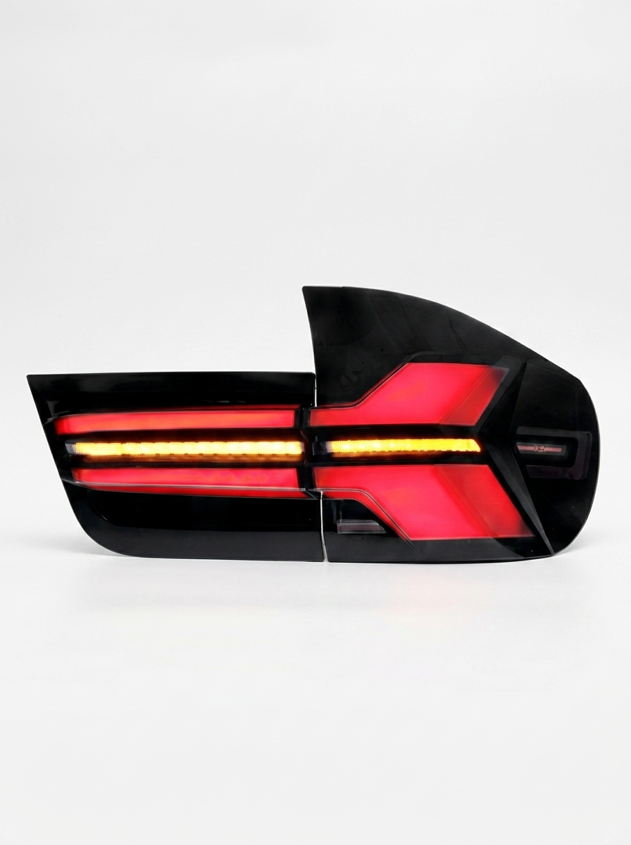 BMW X5 E70 Tail Light Assembly with 35W LED Running Lights & Dynamic Turn Signal 2007 - 2013 (Replaces 63217167055)