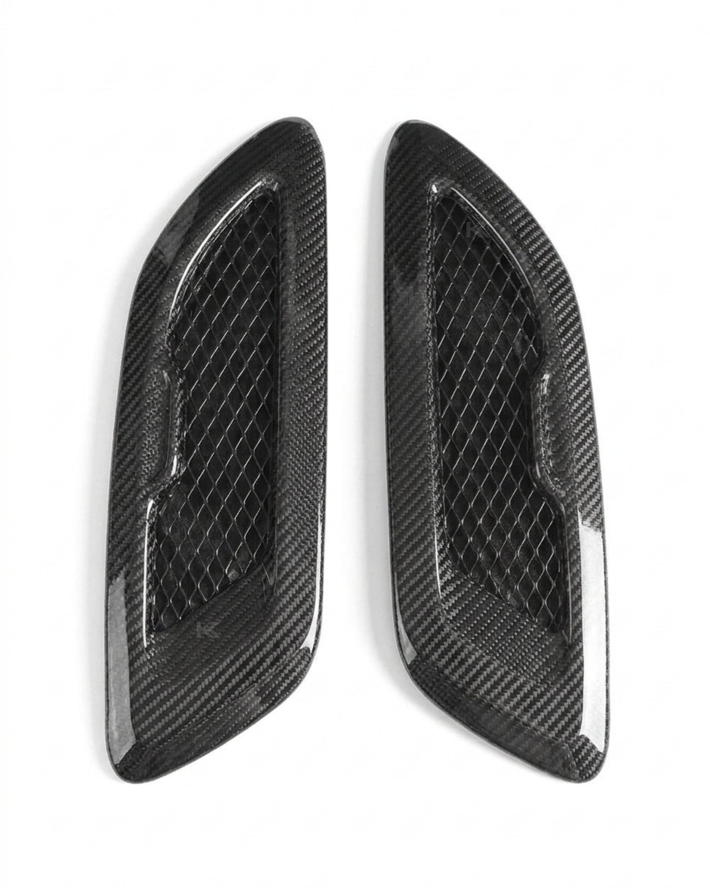 BMW F80 M3 / F82 M4 / F87 M2 / F90 M5 / G30 Universal Hood Vents – Carbon Fiber