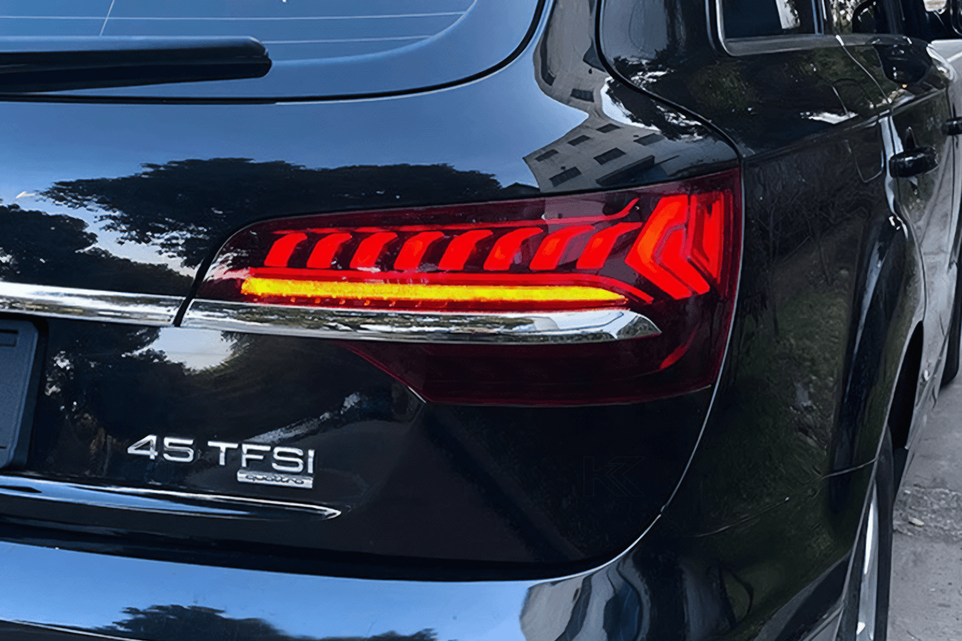 Audi 1st Gen Q7 Matrix LED Taillights (2006 - 2015)