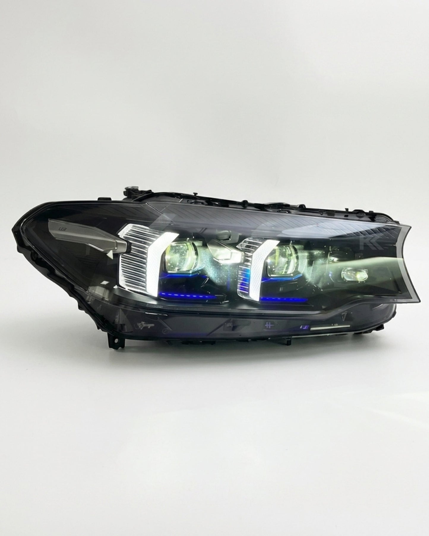 BMW 5 Series G30 / G38 / M5 F90 Dual-Color LED Headlight Assembly with DRL 2018 - 2020