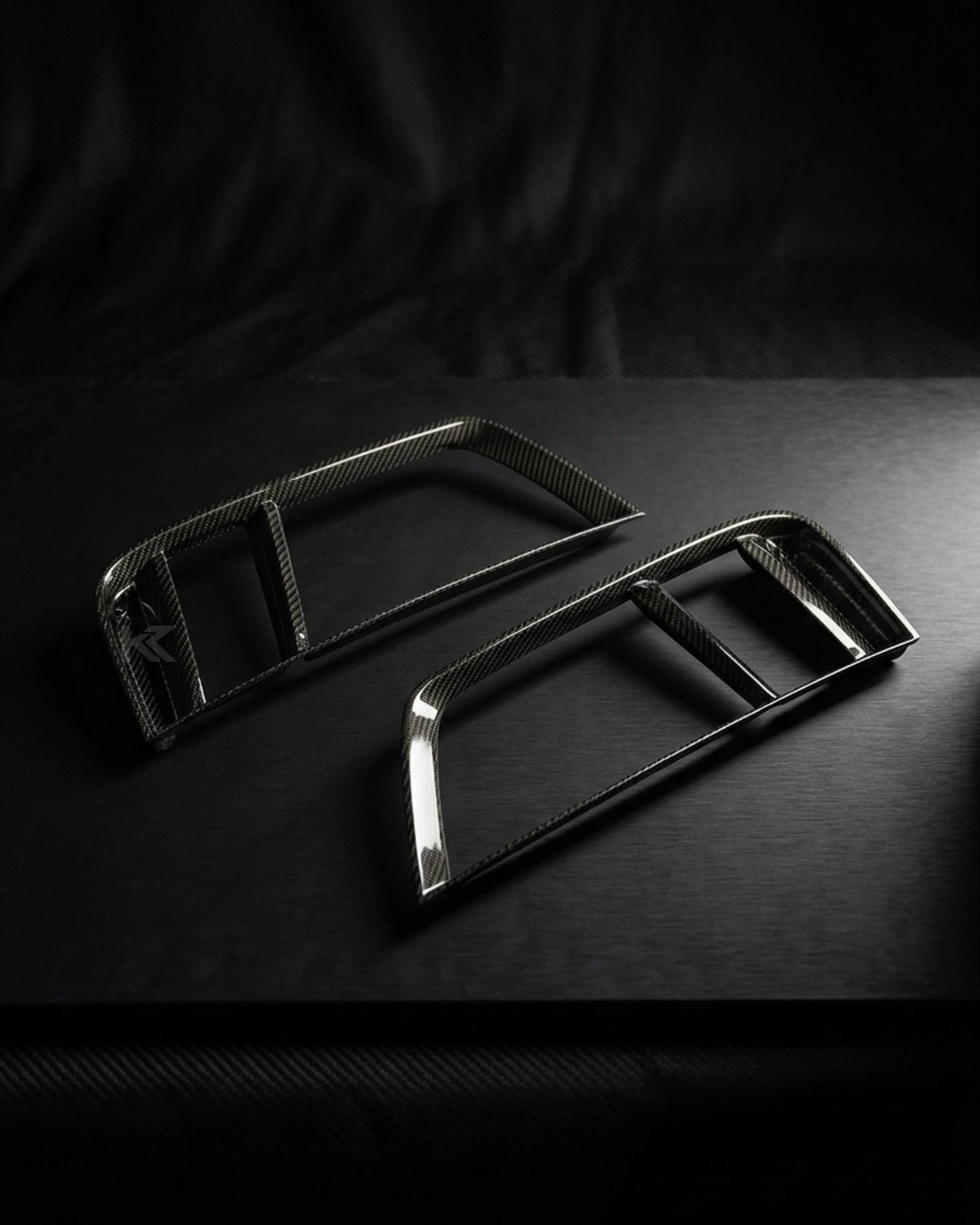 2016–2018 Audi R8 V10 & V10 Plus Coupe Rear Bumper Vent Covers – Carbon Fiber