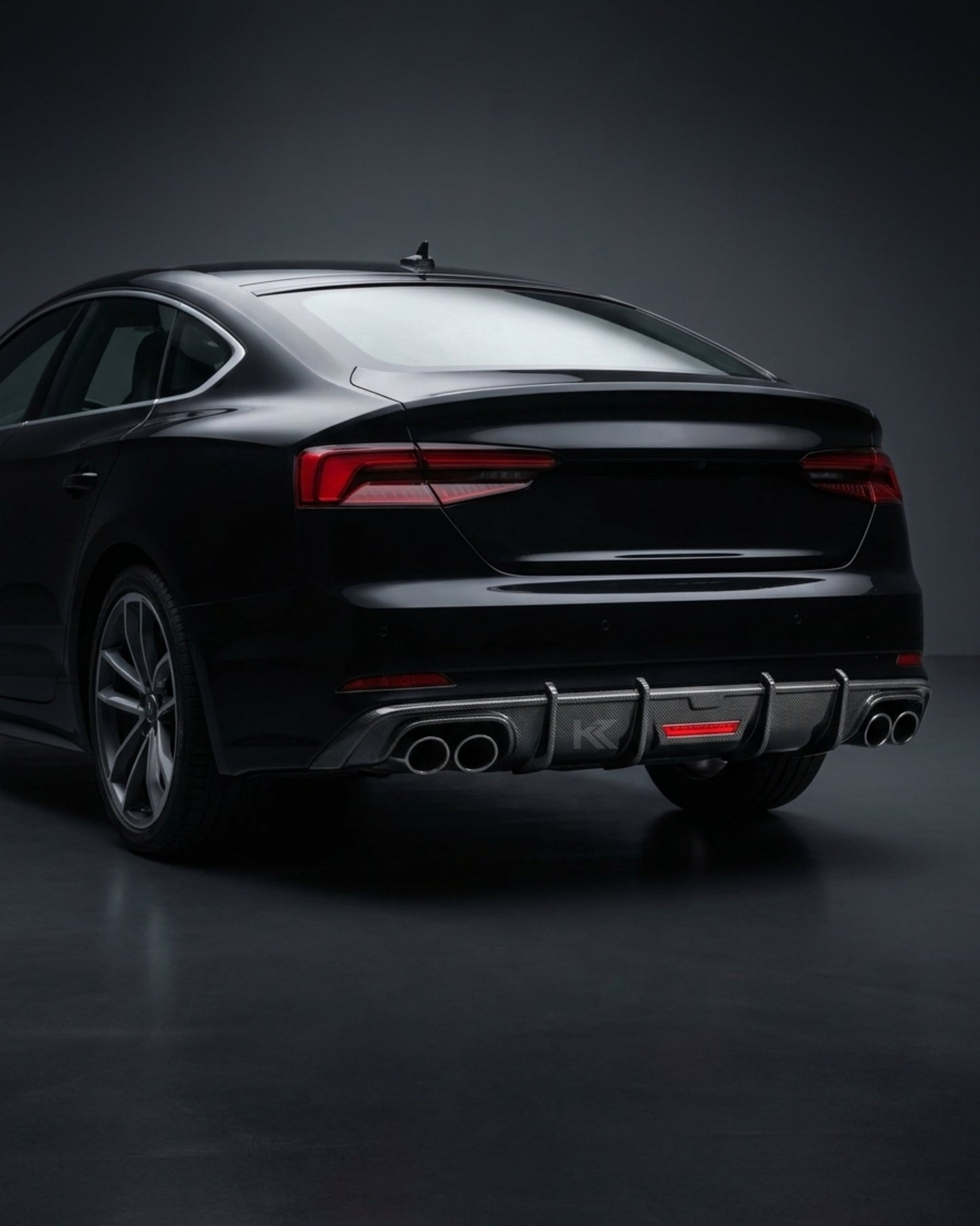 2013–2016 Audi A5 / S5 8T Facelift Rear Bumper Diffuser – Carbon Fiber
