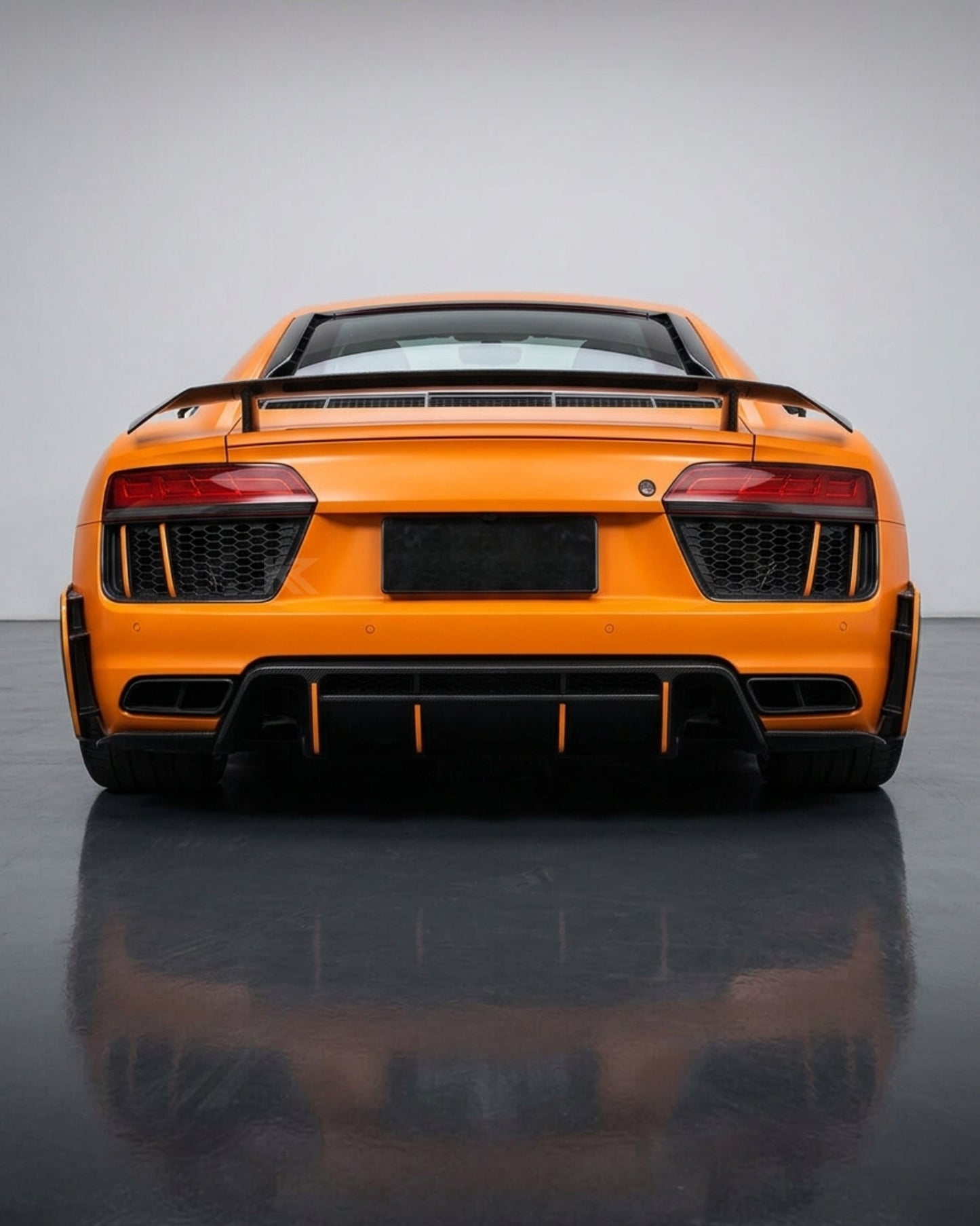 2016–2018 Audi R8 V10 & V10 Plus Coupe Rear Bumper Vent Covers – Carbon Fiber