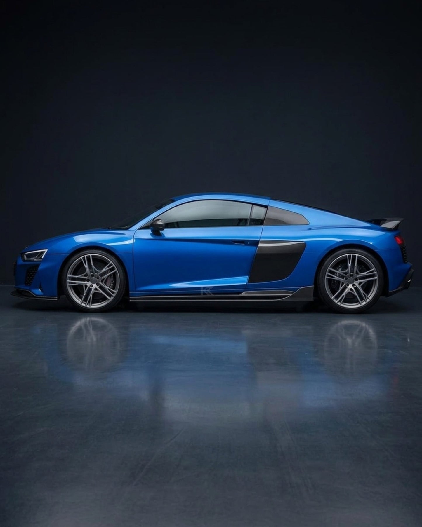2017–2024 Audi R8 V10 / V10 GT Coupe 4S Gen 2 Side Skirts – Carbon Fiber