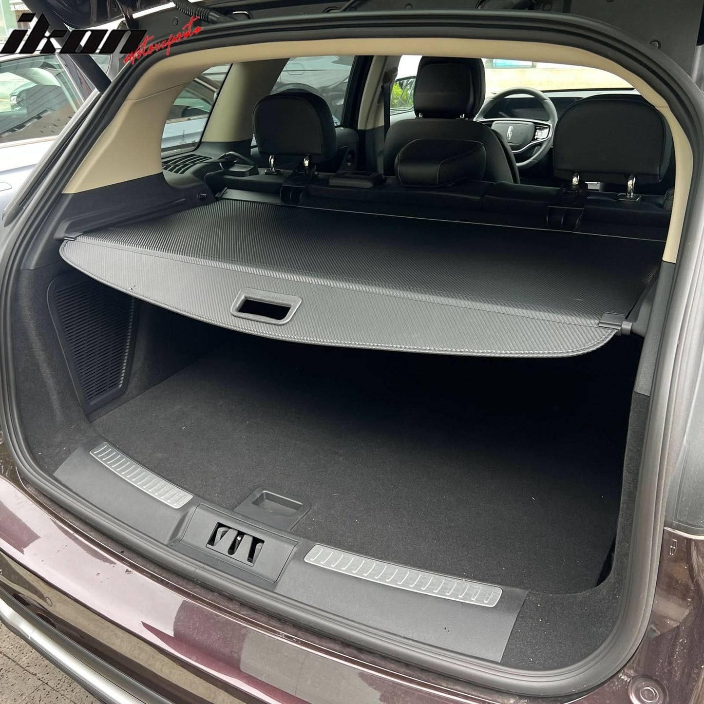 2020-2024 Lincoln Corsair Carbon Fiber Print Retractable Cargo Cover