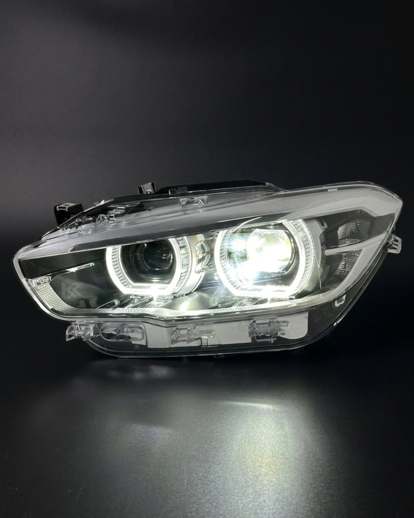 BMW 1 Series F20 / 118i Dual-Color (Yellow / White) LED Headlight Assembly with High / Low Beam 2015 - 2018