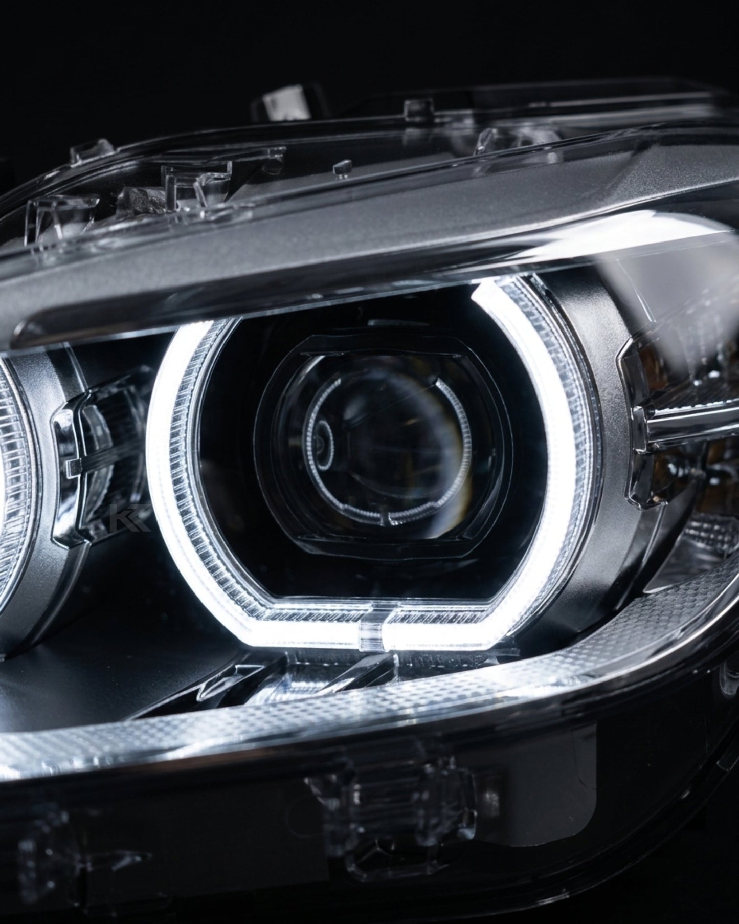 BMW 1 Series F20 / 118i Dual-Color (Yellow / White) LED Headlight Assembly with High / Low Beam 2015 - 2018