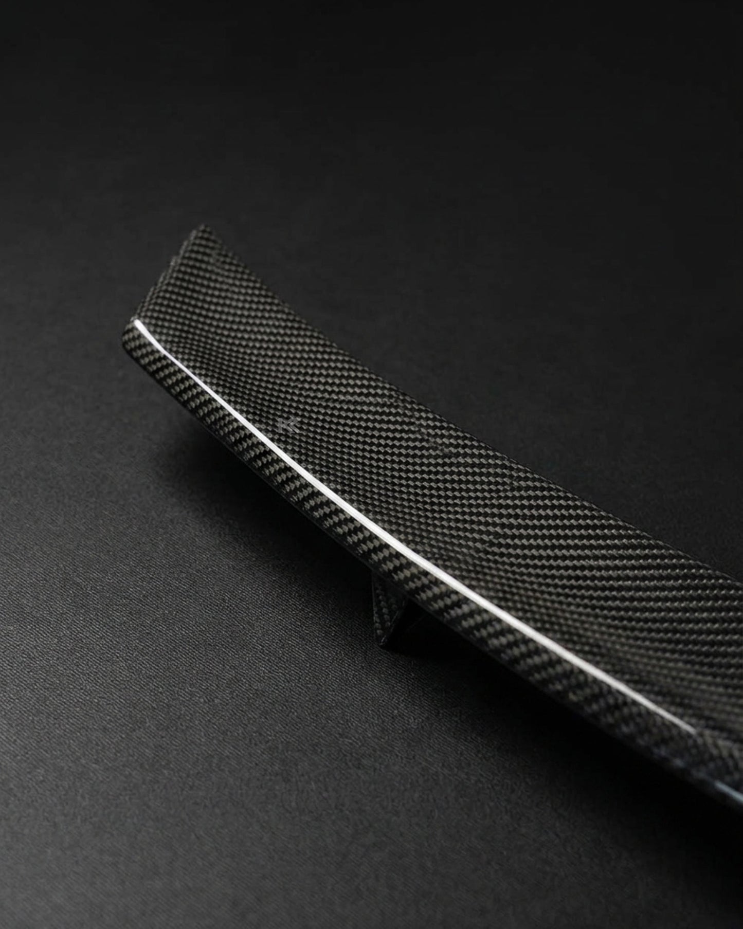 2019–2022 Audi RS6 C8 Avant Single Deck Roof Window Middle Spoiler – Dry Carbon Fiber