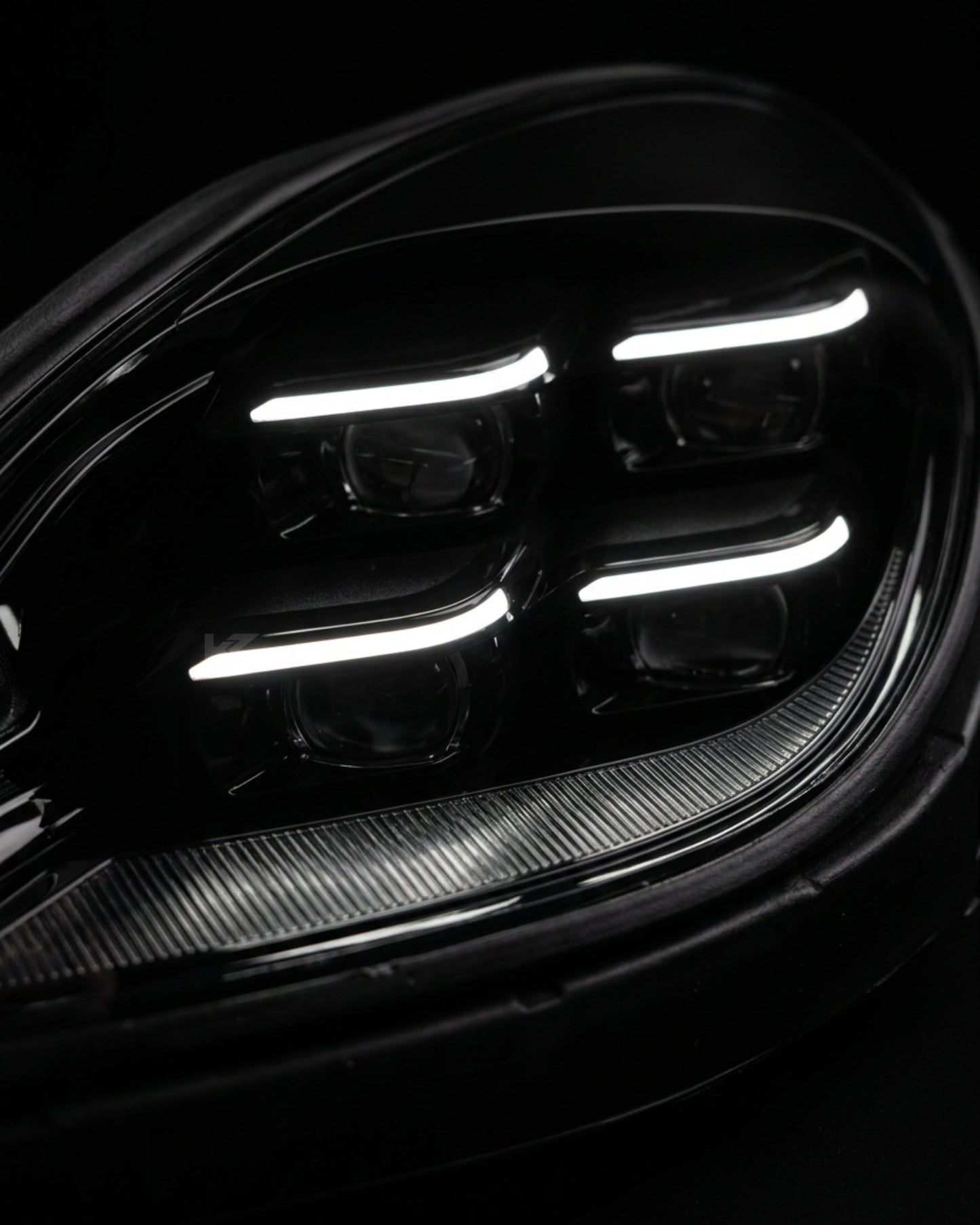 Porsche Macan 95B / 95B.1 LED Headlight Assembly with Daytime Running Lights 2014 - 2020 (Upgrade to 95B.3 Style / Replaces 96463190703)