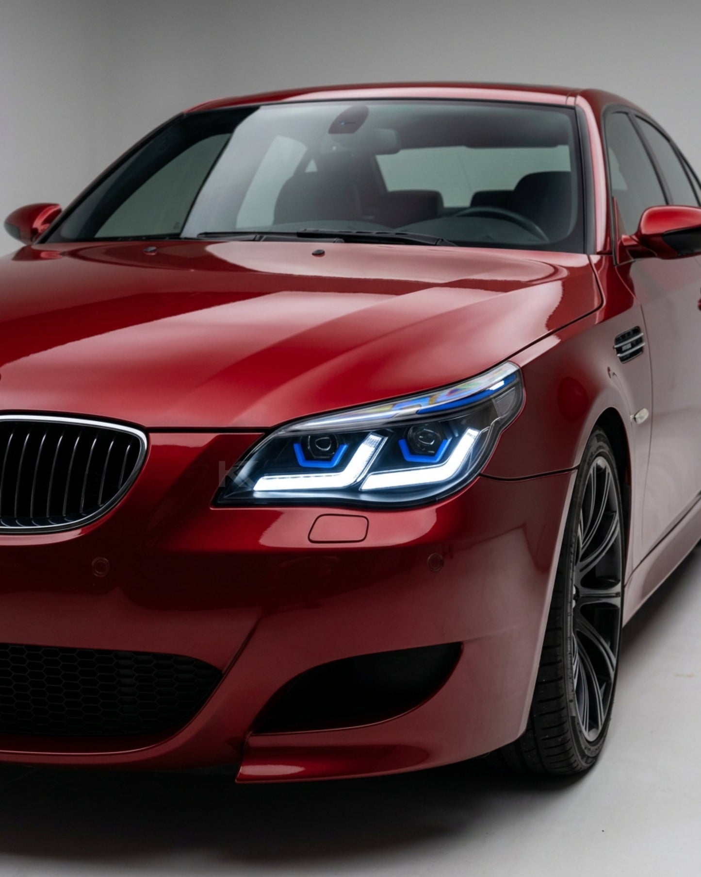 BMW 5-Series E60 E61 525i 530i 535i "Modern Style" LED Headlights (2003-2010)