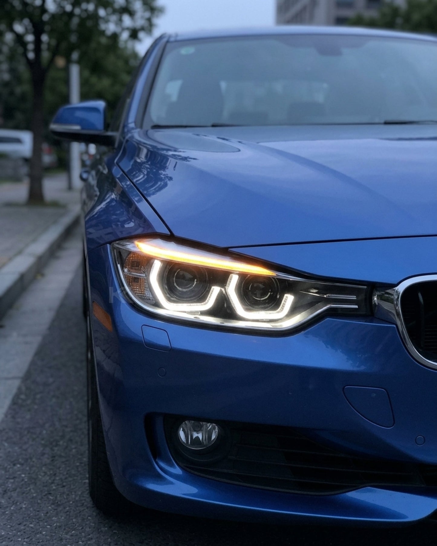 BMW 3-Series F30 F35 Modern Style LED Headlights (2013-2015)