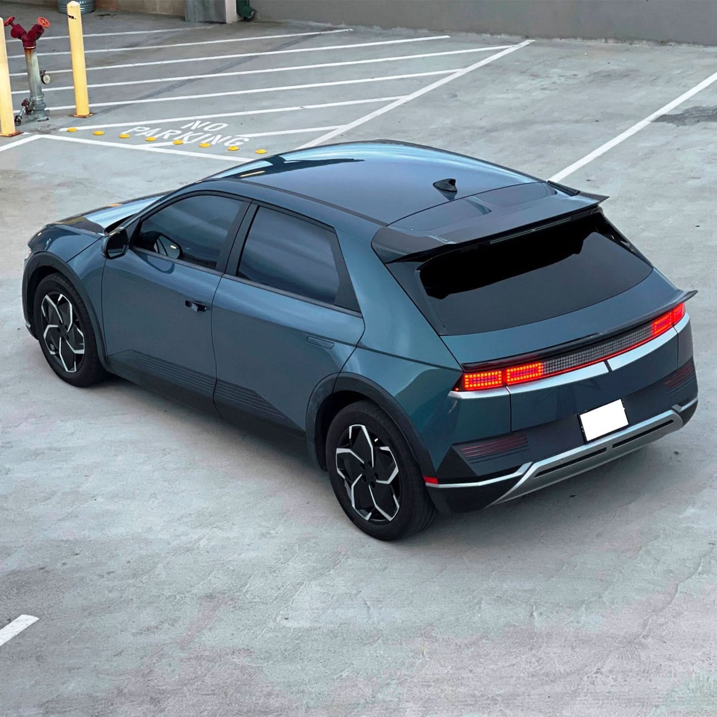 2022-2024 Hyundai Ioniq 5 Roof Spoiler IKON Style Car Spoiler ABS