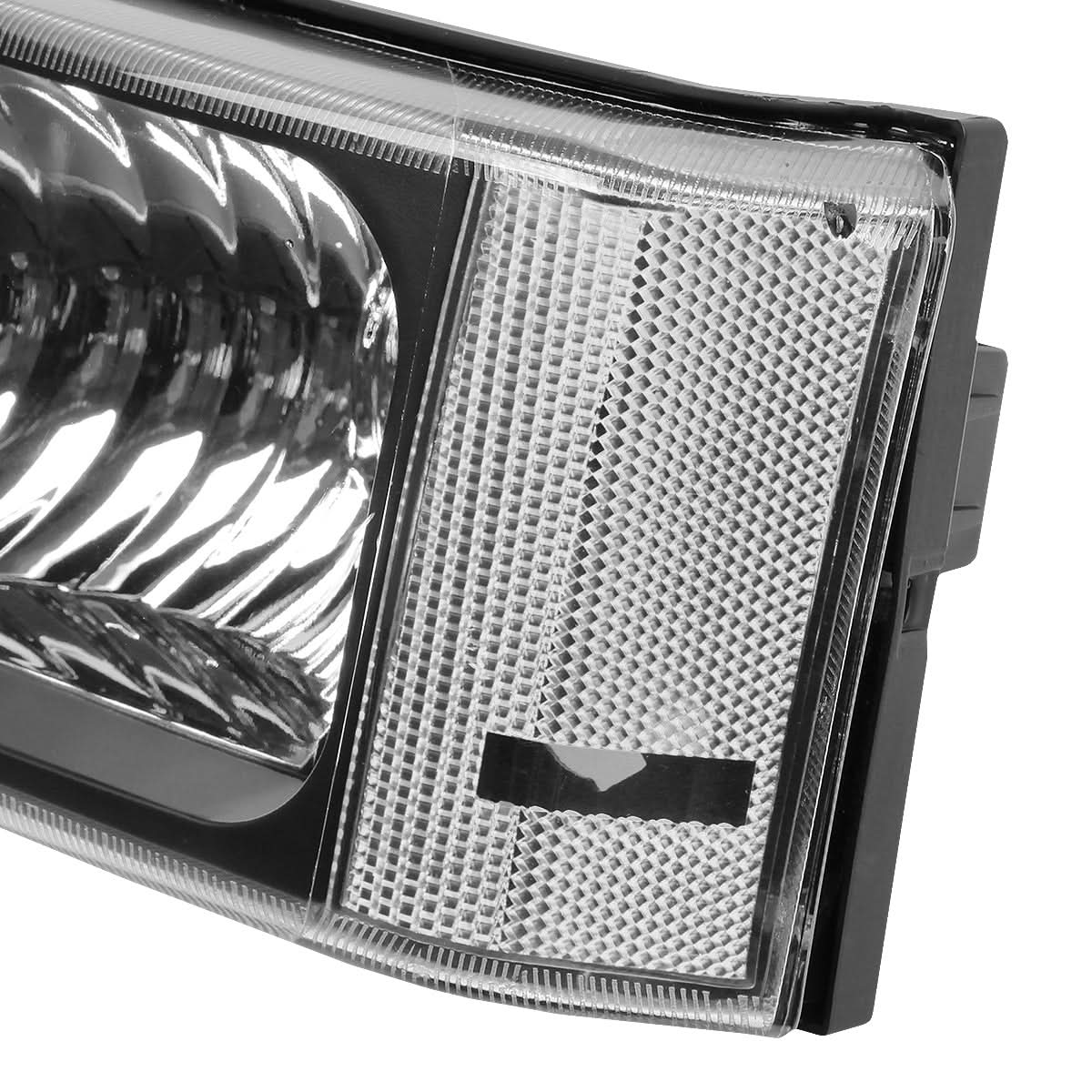 2003-2007 Chevrolet Avalanche Silverado Bumper Lights Black Clear
