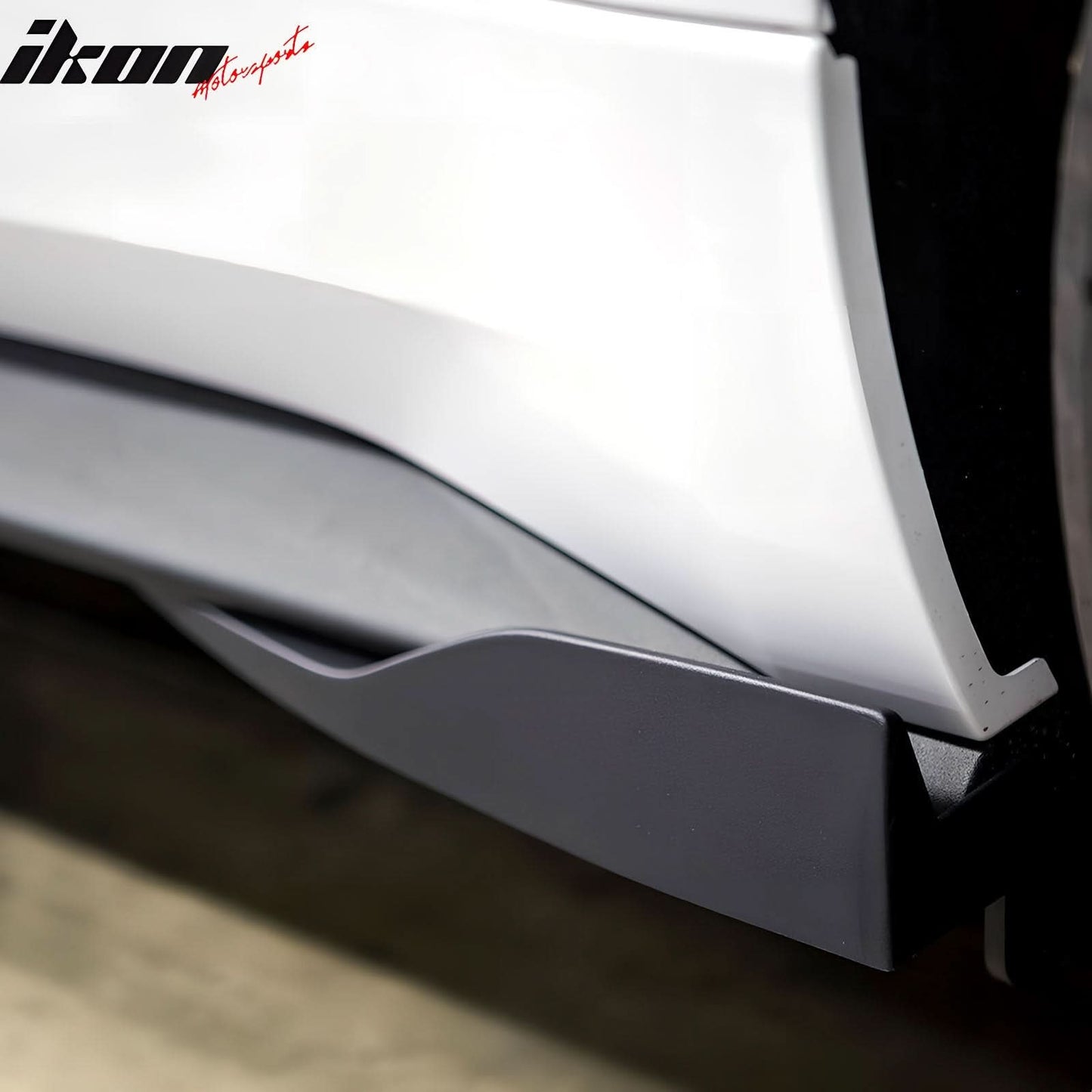 Universal Side Skirts PU ROU Style Unpainted BlackÂ Rocker Pane