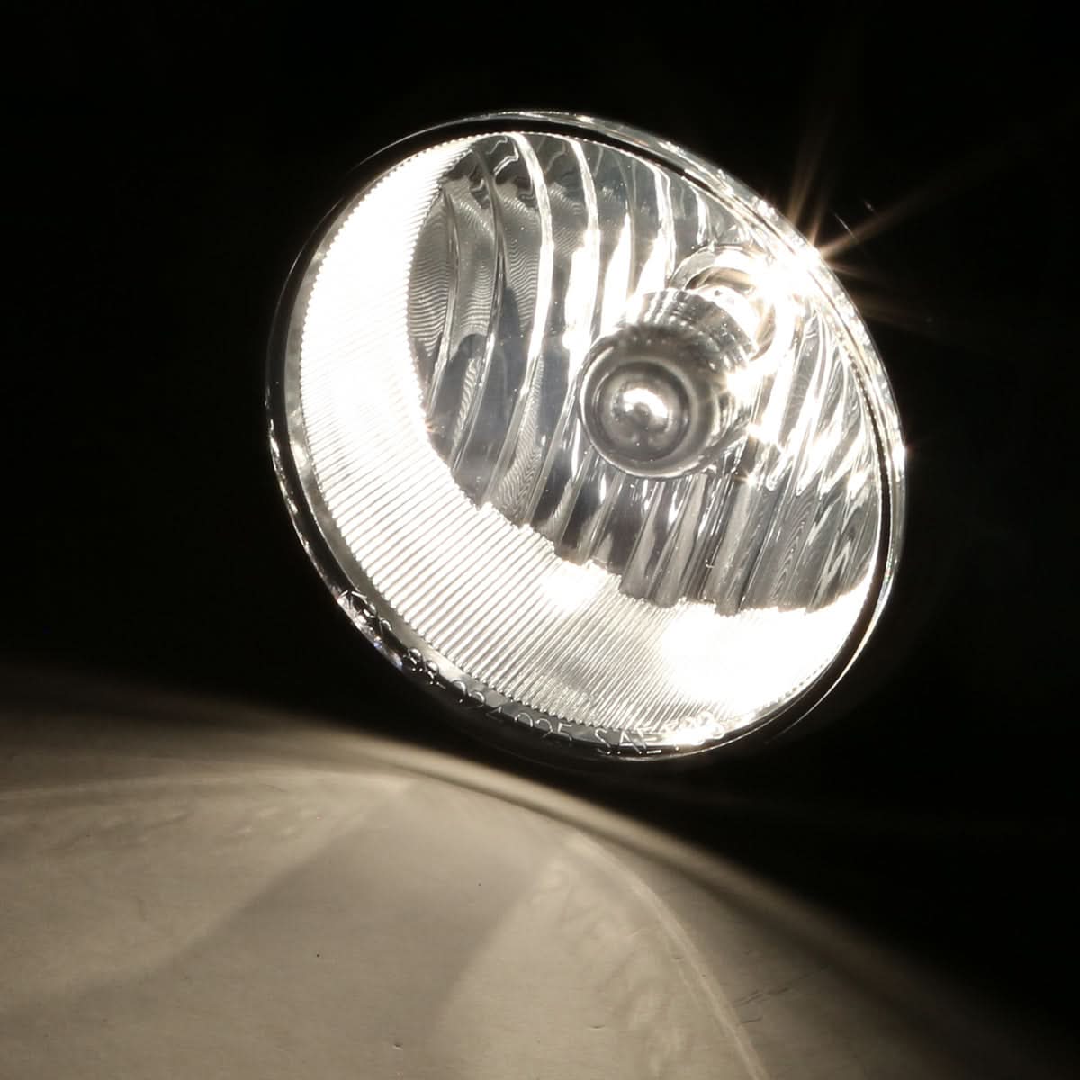 2003-2006 GMC Sierra 1500HD 2500HD 3500HD Smoke Fog Lights H10 Bulb