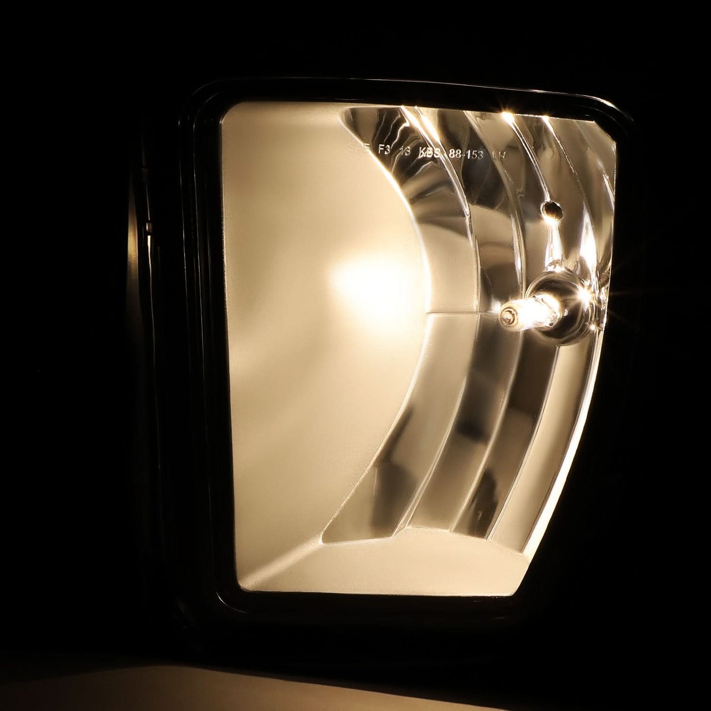 2013-2018 RAM 1500 / 2019-2020 RAM 1500 Classic Fog Light - Left