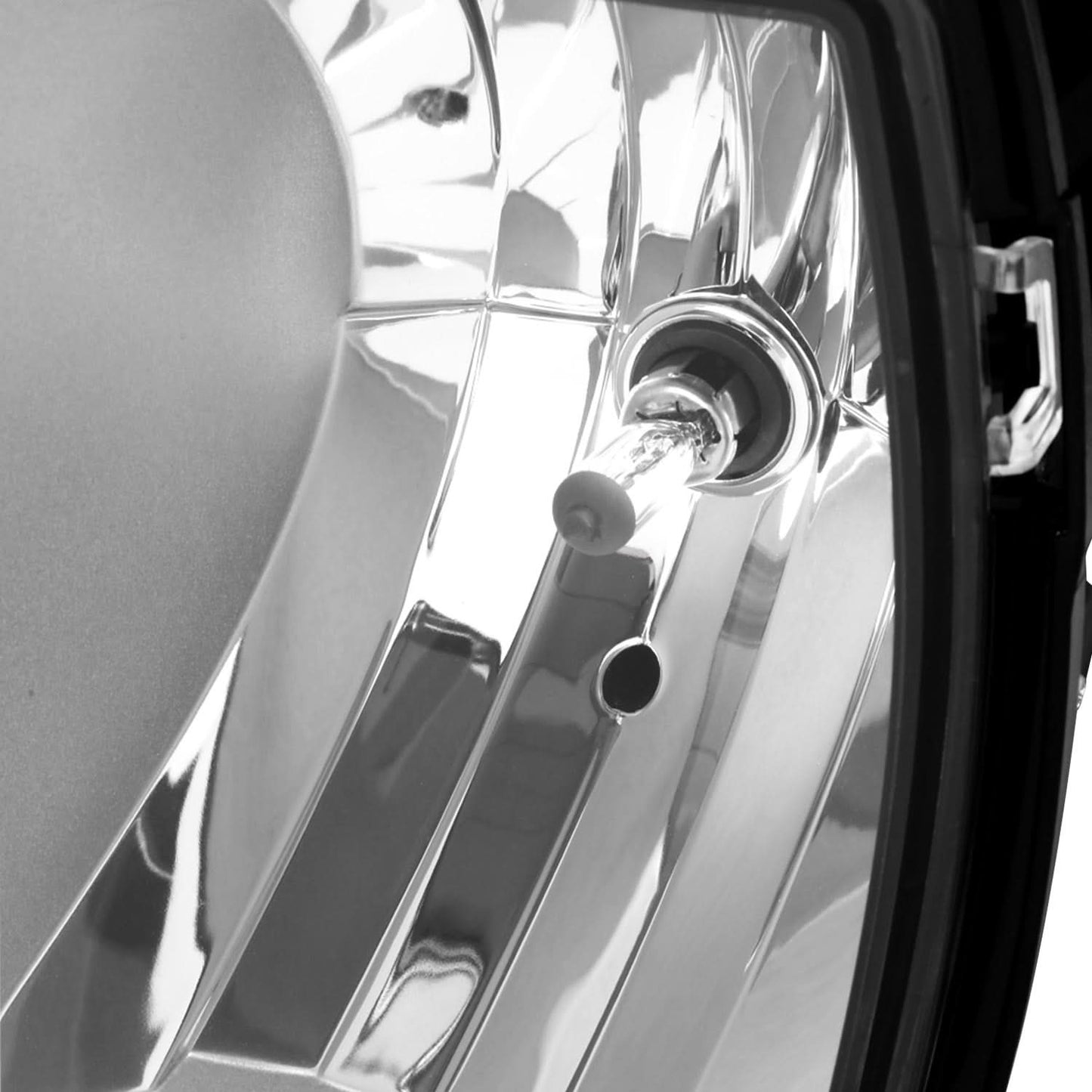 2013-2018 RAM 1500 / 2019-2020 RAM 1500 Classic Fog Light - Left
