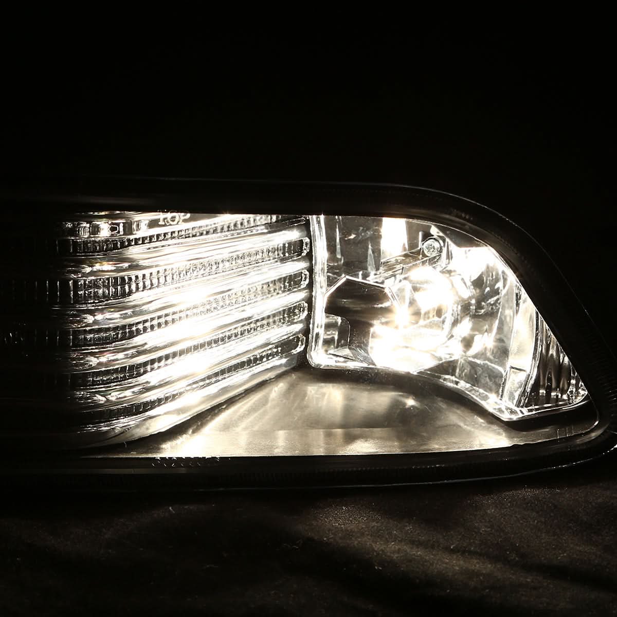 2005-2010 Scion tC Fog Lights with Switch & H11 Bulbs - Clear