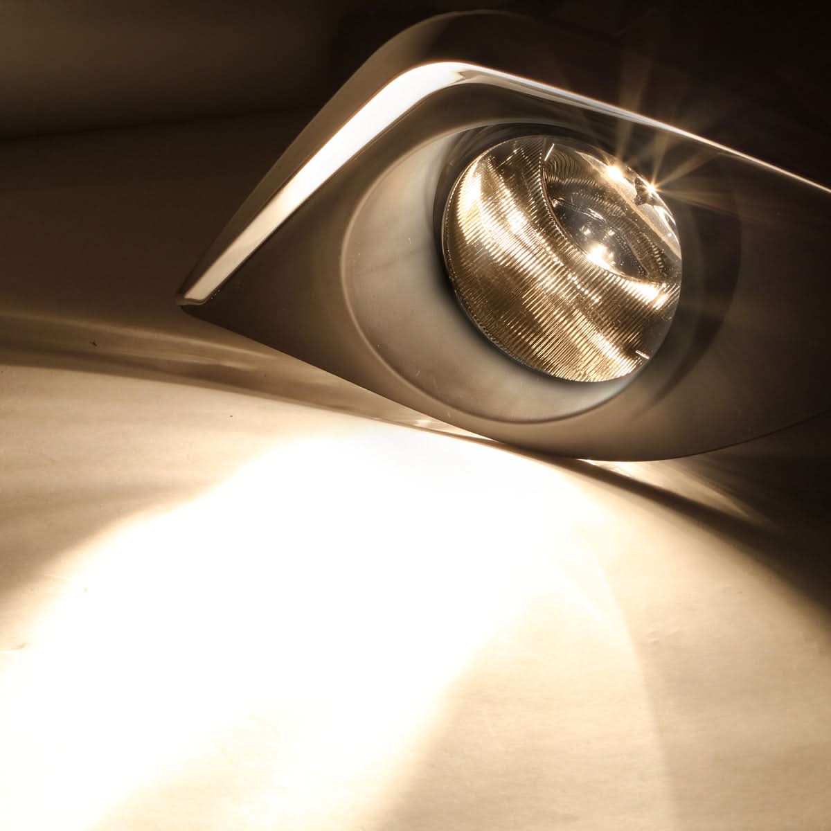 2014-2016 Toyota Corolla Fog Lights w/ Switch & H16 Bulb - Clear