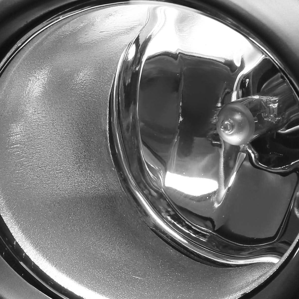 2011-2017 Toyota Sienna Fog Lights with Switch & Bezel - Chrome/Clear