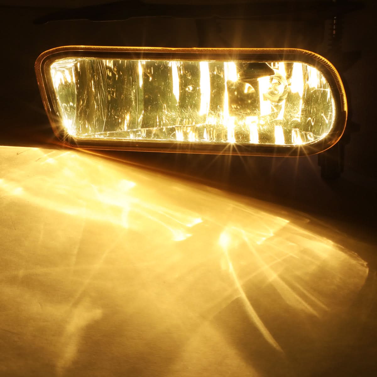 02-06 Cadillac Escalade Fog Lights with Switch and 899 Bulb