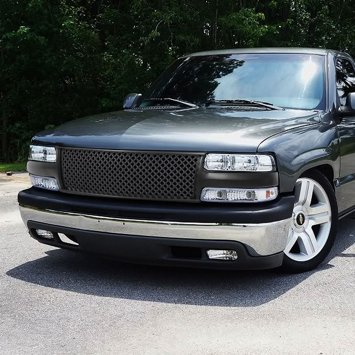 99-02 Chevy Silverado / 00-06 Suburban Glossy Mesh Grille - Matte Black