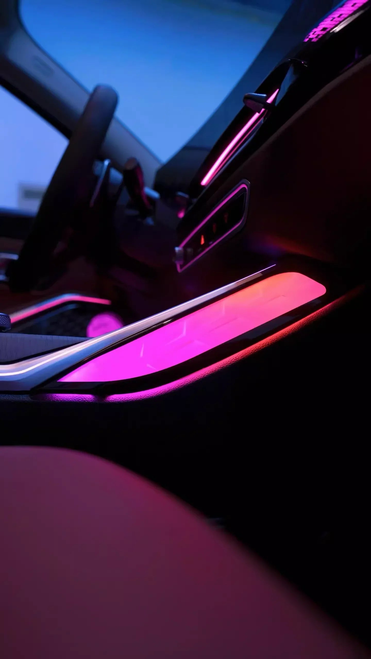 BMW 3 Series G20 / G28 / G80, 2 Series, i3, M3, M4 & G22 / G82 Center Console Saddle 64-Color LED Ambient Light Kit 2020 - 2024