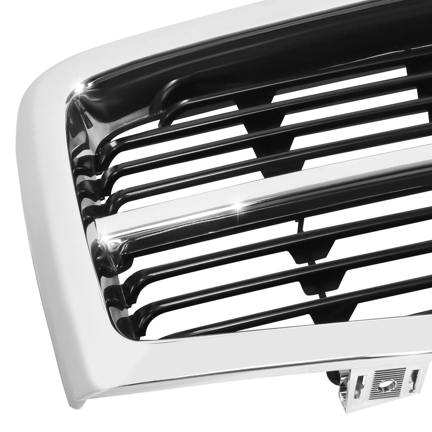 2004-2006 Dodge Durango Chrome/Black Front Grille Assembly