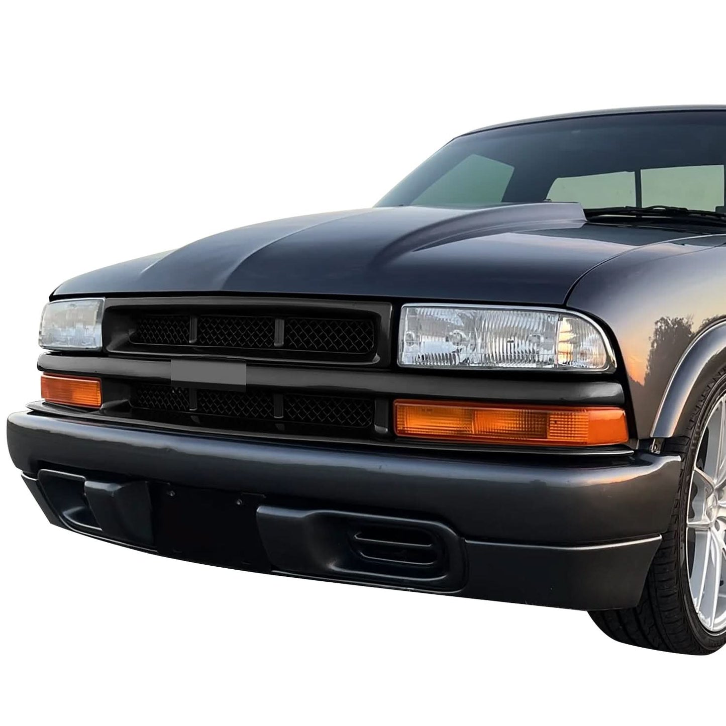 1994-2004 Chevrolet S10 / GMC Sonoma Front Grille Assembly
