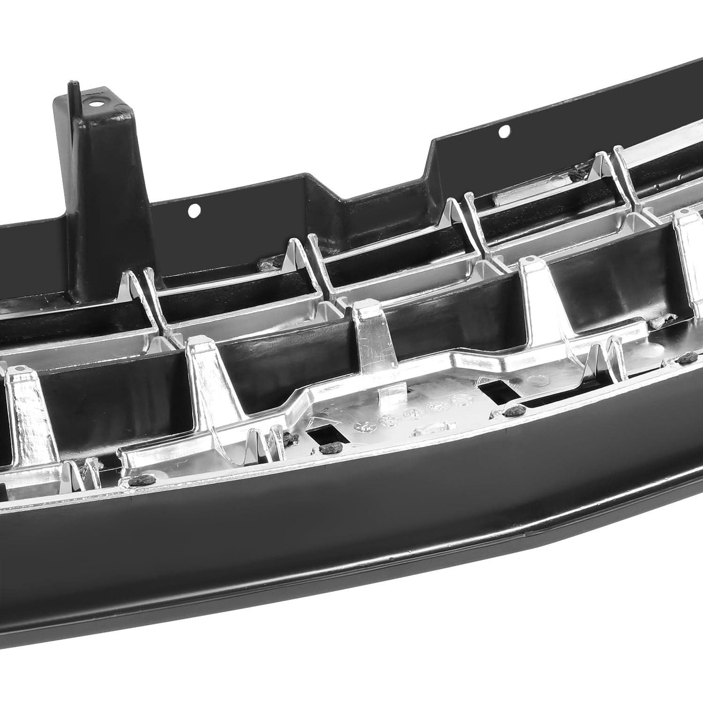 99-02 Chevrolet Silverado Chrome/Black Grille Assembly