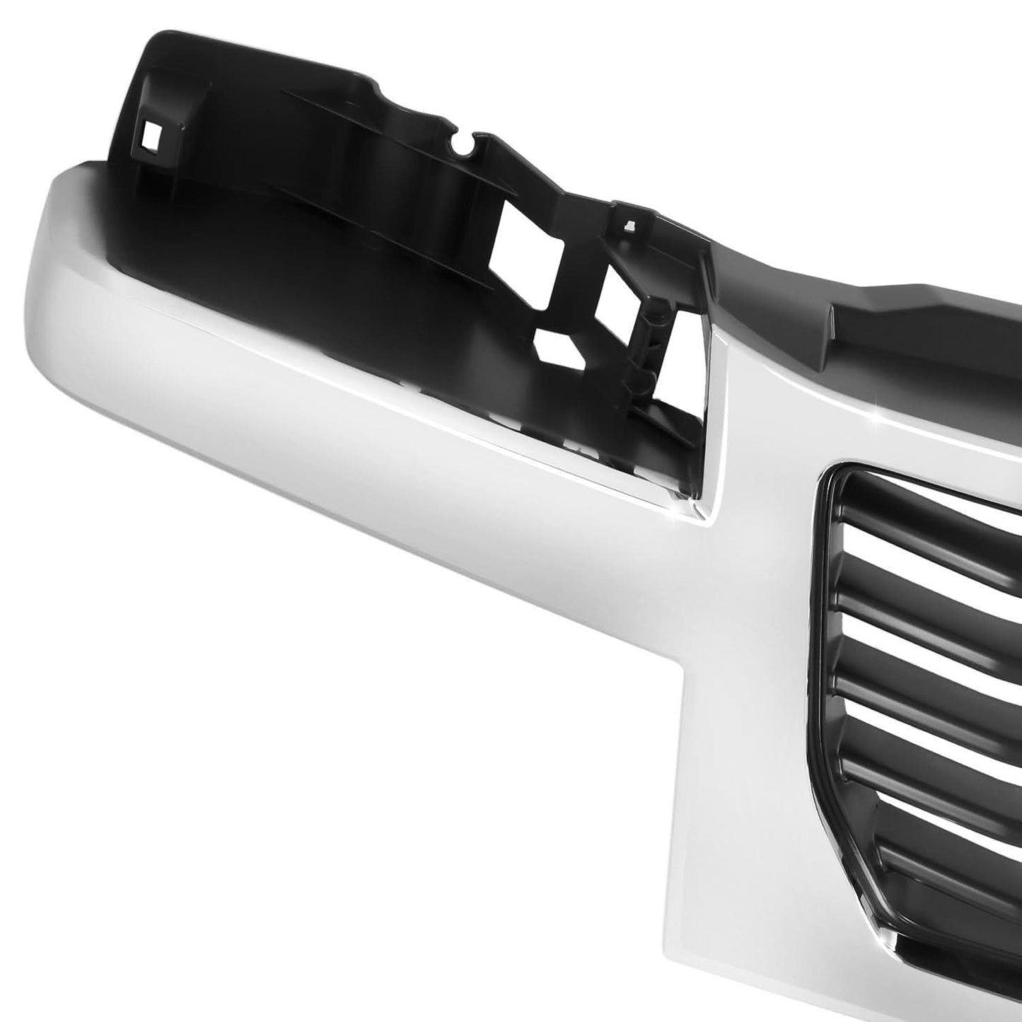 2004-2013 Chevrolet Colorado/Canyon Chrome/Black Grille Assembly
