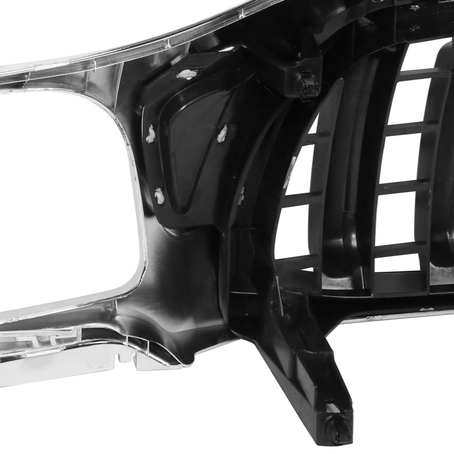 01-04 Toyota Tacoma Chrome Front Grille Assembly
