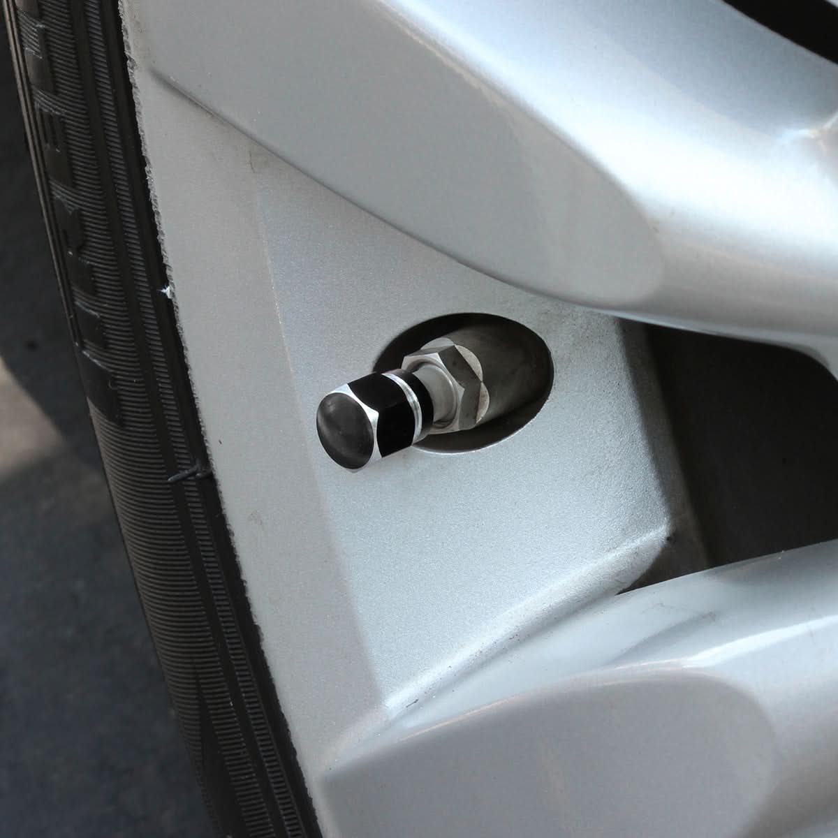 RT 181 Hex Shaved Edges Valve Caps - Black