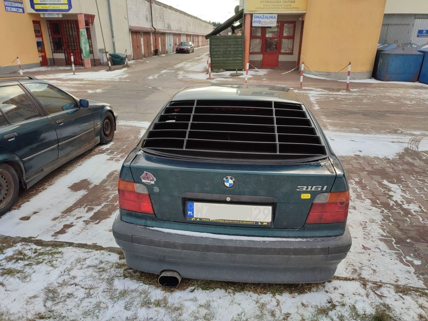 BMW E36 Compact Series 3 Black Back Windshield Louvers (1992 - 1999)