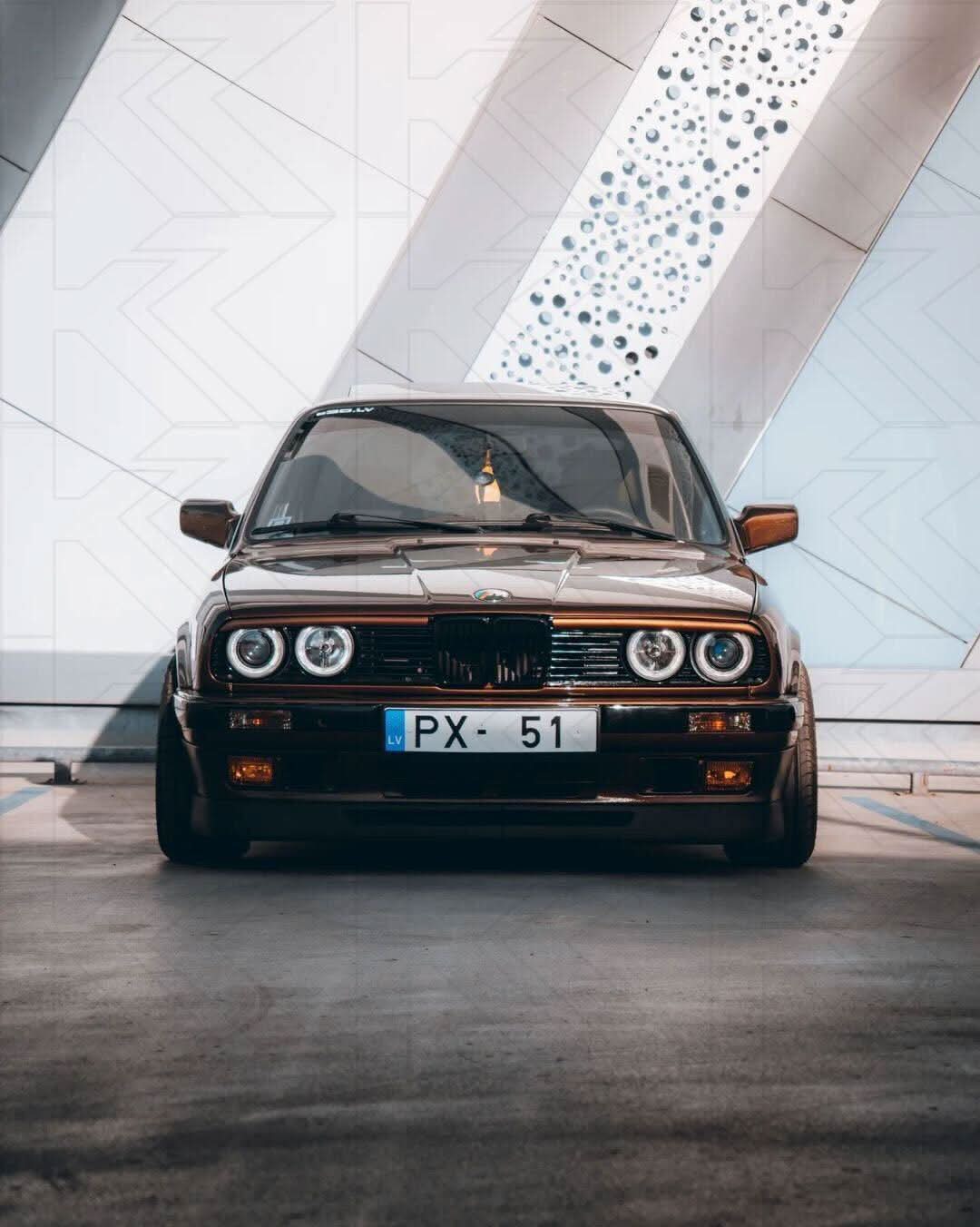 BMW 3-series E30 2/4 door. Black Angel Eyes Headlight Set (1987-1991)