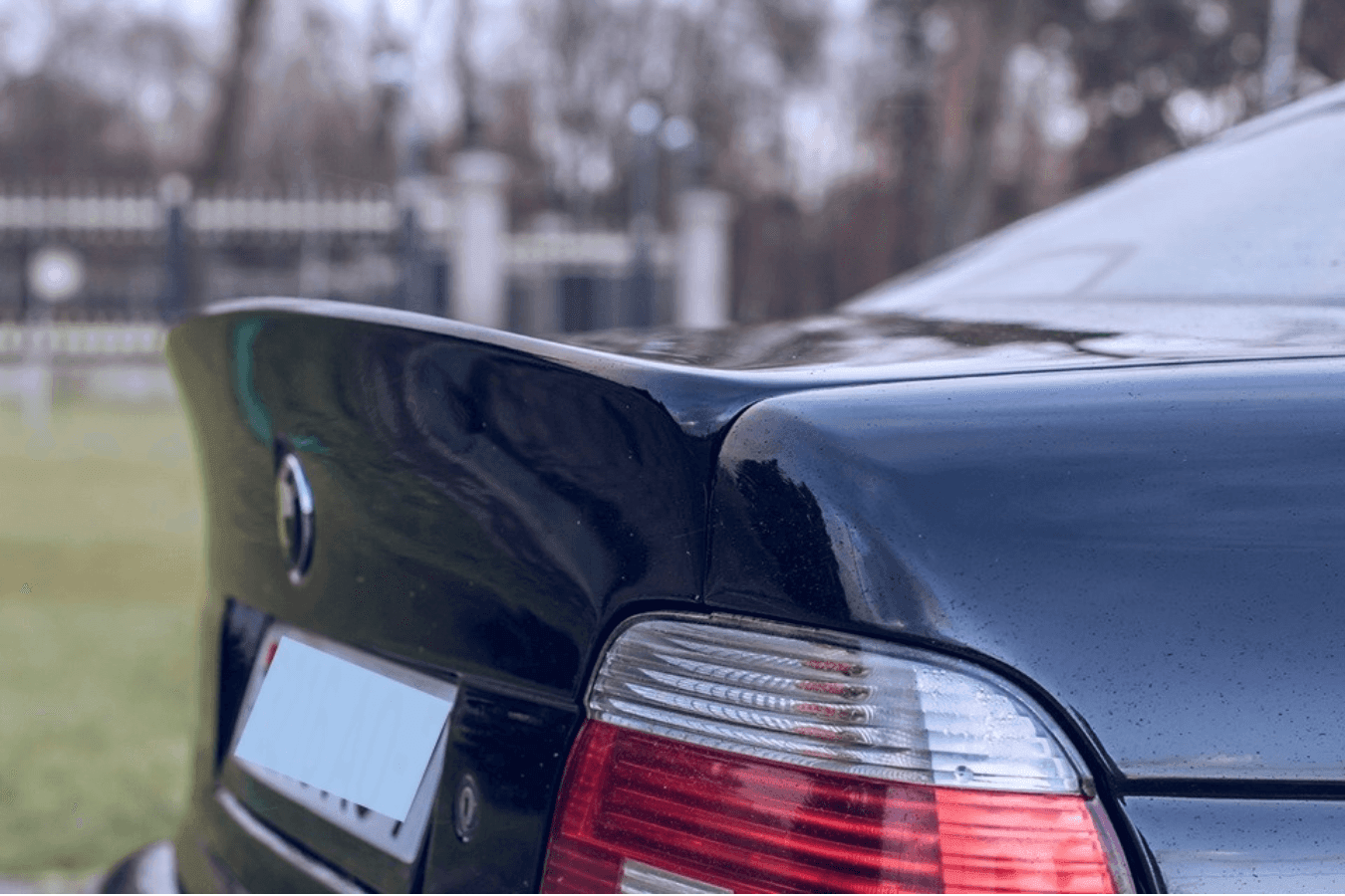 BMW e39 Series 5 CSL Inspired Ducktail Trunk Spoiler (1996 - 2003)