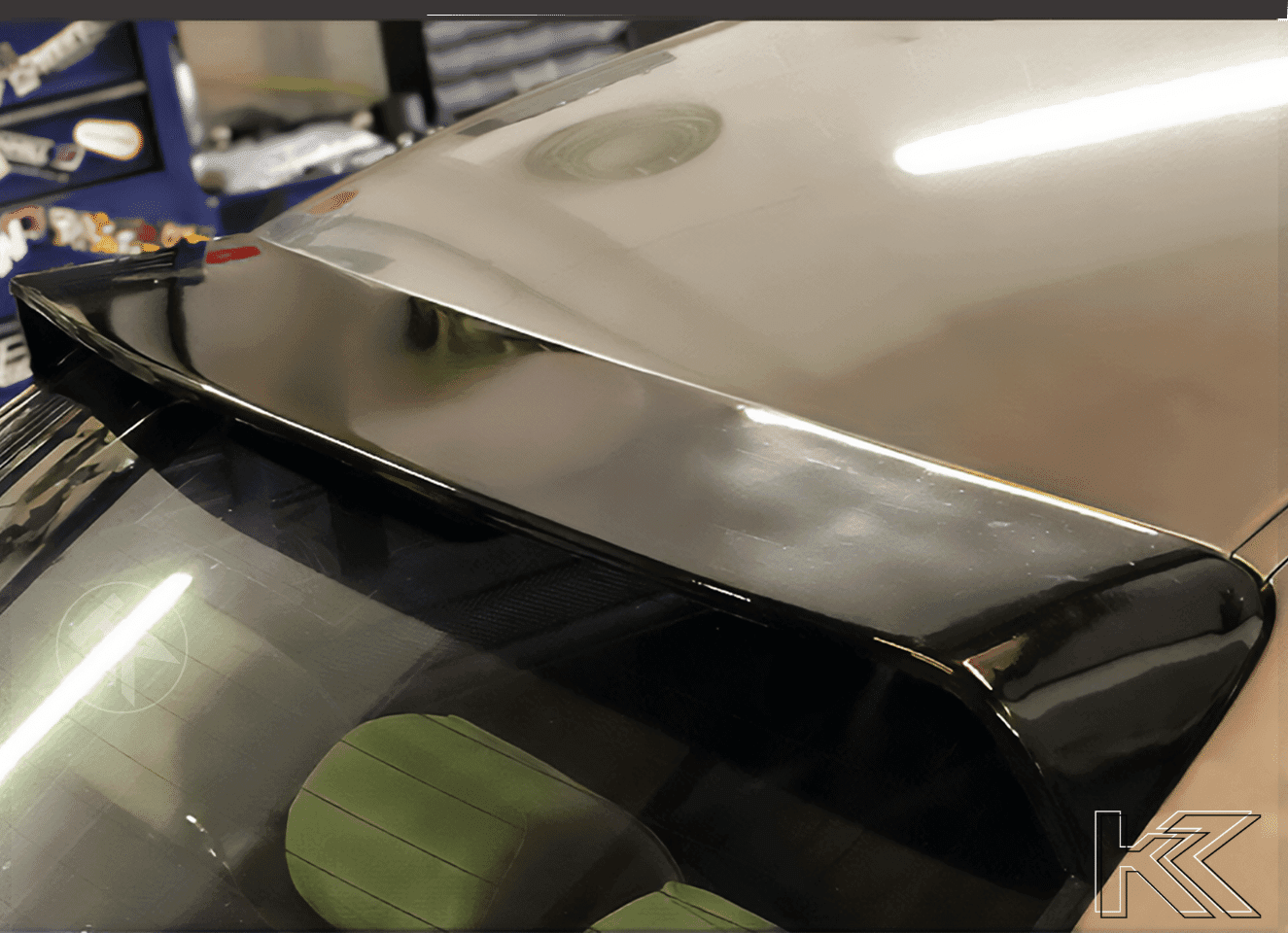 BMW E46 Sedan Series 3 Black HM Roof Spoiler (1998 - 2006)