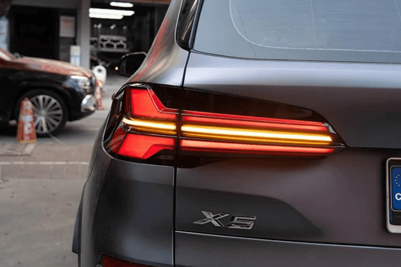 BMW X5 G05 "LCI Style" Upgrade DRL Tail Lights (2019 - 2024)
