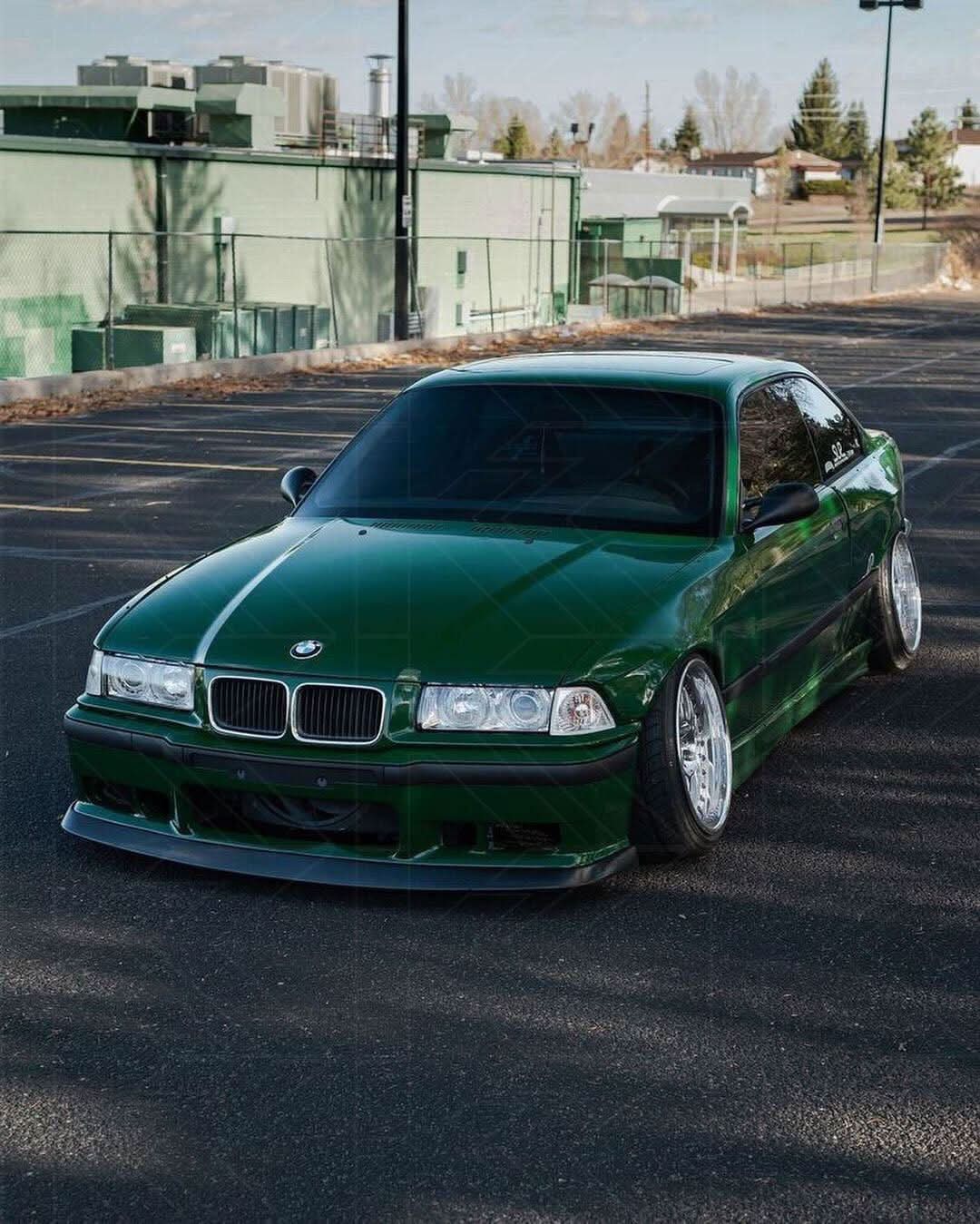 E36 Rear Bumper Splats - Non M (1999-2000)