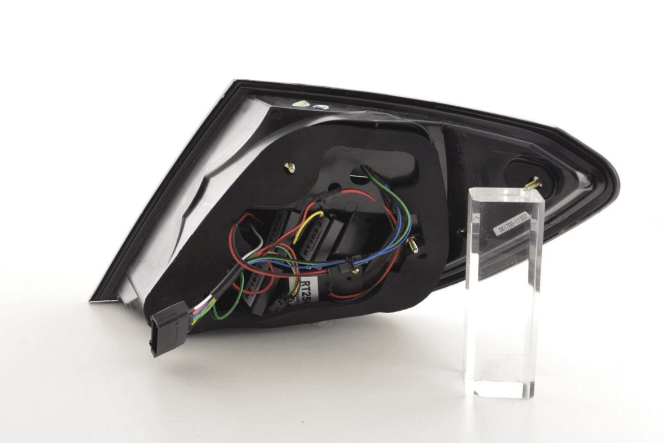 Mercedes Benz C-Class (204) Chrome Clear LED Taillights Set (2007-2011)
