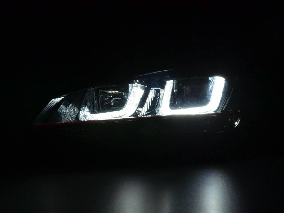 Volkswagen Golf Mk7 Black LED Headlights - R Style Red (12-17)