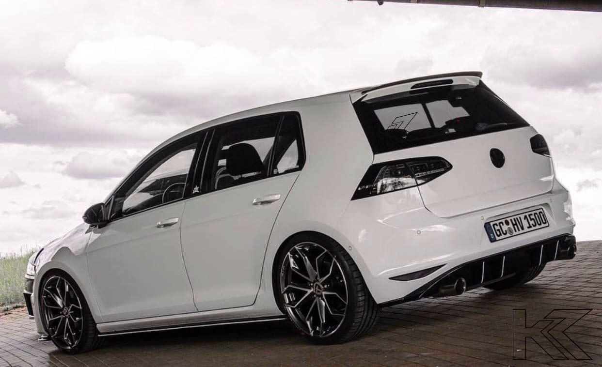 Volkswagen MK7 Golf/GTI/R - Black/Smoke LED Tail Lights (2012-2017)