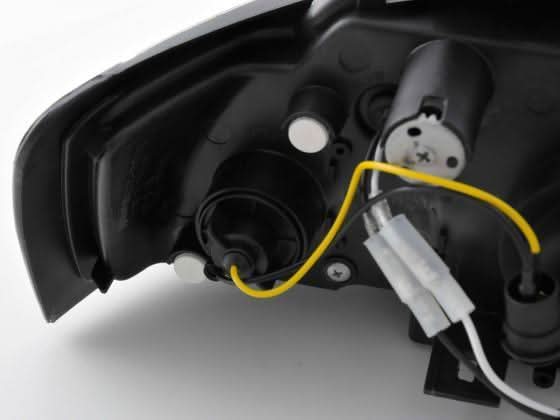 Volkswagen Passat Type 3B 97-00 Black Headlight Set (1997-2000)