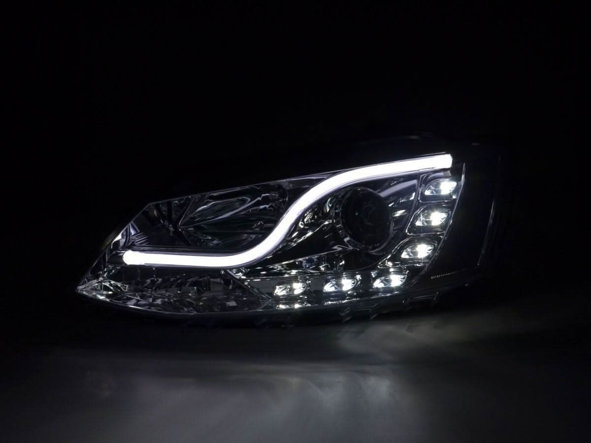 VW Jetta 6 Chrome JDM Style Headlights (2011-2018)
